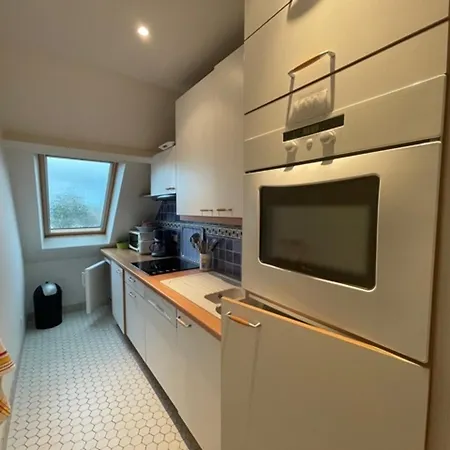 Apartment Duplex En Dernier Etage Face Port Avec Balcon - Fr-1-842-1