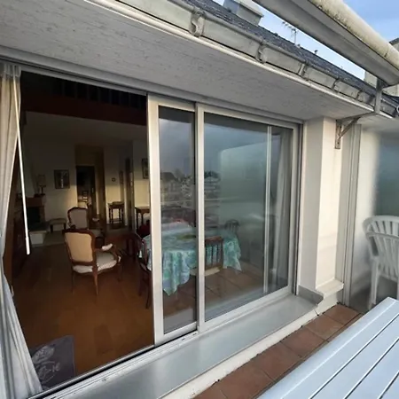 Duplex En Dernier Etage Face Port Avec Balcon - Fr-1-842-1 Le Pouliguen